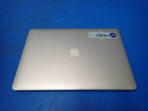 lot 9 image: Apple&nbspMacBookPro10,1 A1398 &nbspINTEL CORE I7-3720QM 2.6 Ghz  8GB DDR3L RAM  500GB HD  15.4 screen with 2880 x 1800 Resolution  Includes IOS and Charger &nbsptemp threshold exc.,heavy wear, dim spots in corner