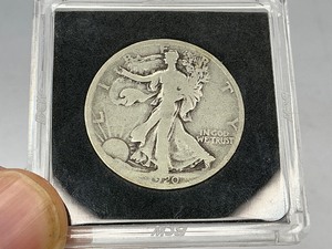 lot 74 image: 1920-D Walker Half