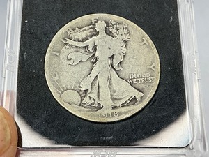 lot 83 image: 1918-S Walker Half