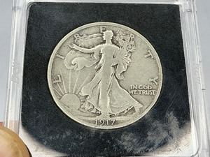 lot 85 image: 1917-S Walker Half
