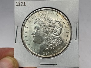 lot 90 image: 1921 Morgan Silver Dollar