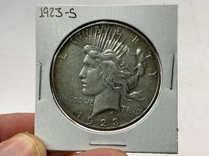 lot 43 image: 1923-S Peace Silver Dollar