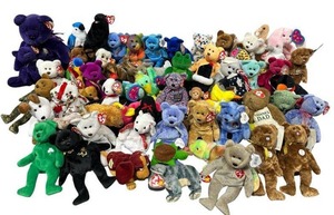 lot 55 image: Vintage Beanie Babies & Full O Beans including 1997 Princess Diana Bears
