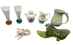 lot 70 image: Vintage Collectibles - Occupied Japan Creamer, 4 Pottery Mug, Fenton Olive Green Hobnail Glass Slipper, Vintage Cordials, and Hand painted Ceramic Cat