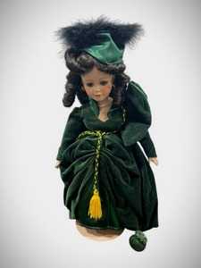 lot 79 image: Seymour Mann Limited Edition 18 Porcelain Doll Scarlett