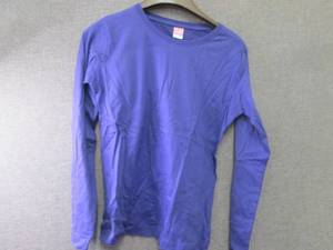 4 Small Ladies Long Sleeve Tshirts...