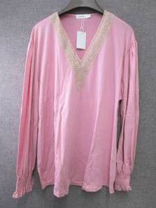 2XL Ladies Top...