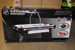 lot 19 image: NHL 48 Hover Hockey Table