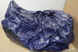 lot 130 image: Heavy Duty MattressStorage Bag