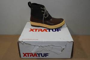 lot 212 image: Xtratuf Womens 6 Legacy Lace Boots -Size 11