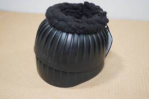 lot 220 image: Professionals Choice Fleece Open Rubber Bell Boots -XL