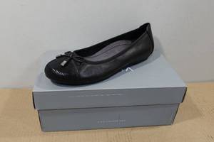 lot 294 image: Vionic Womens Minna Flats - Size 8