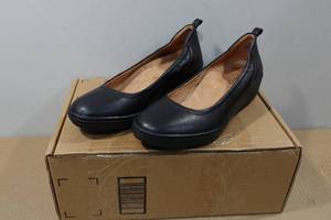 lot 301 image: Vionic Jacey Wedge Shoes -Size 7