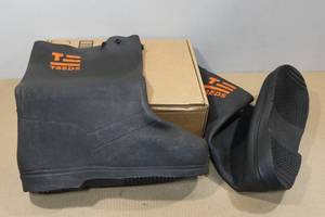 lot 304 image: Treds Concrete Overboots -XXL