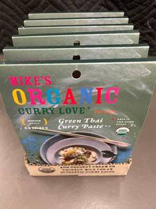 lot 117 image: Set of 6 Mikes Organic Green Thai Curry Paste Packs