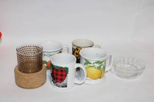 lot 27 image: Collection of Colorful Mugs and Decorative Glassware