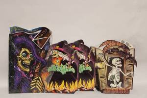 lot 41 image: Set of 5 Halloween Door Decorations with Grim Reaper, Witch, and Skeleton Designs