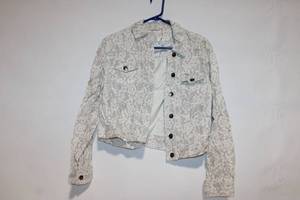 lot 75 image: Kenar Lace Pattern Jacket - Size S