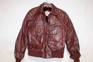 lot 92 image: Mens Bermans Leather Bomber Jacket Size 44
