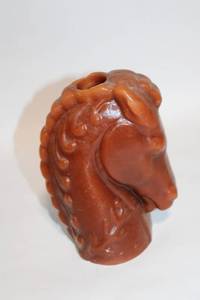 lot 113 image: Unique Horse Head Shaped Candle with Rustic Finish