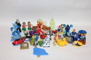 lot 211 image: Assorted Collection of Action Figures and Toys