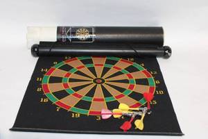 lot 262 image: Magnetic Dart Board Set with 6 Magnetic Darts