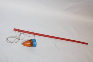 lot 289 image: Vintage Wooden Spinning Top with String and Handle