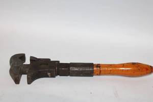 lot 329 image: Vintage 12 Inch Pipe Wrench with Wooden Handle