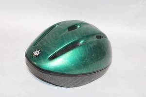 lot 335 image: Green Bicycle Helmet by Protective Technologies International