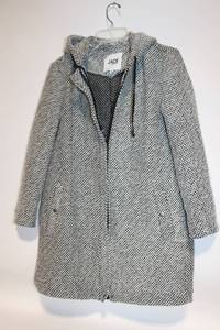 lot 352 image: Jack by BB Dakota XS Hooded Tweed Coat