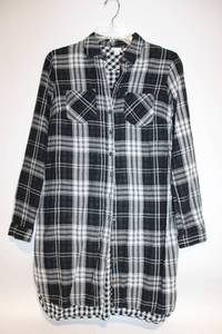 lot 356 image: Merona XS Plaid Long-Sleeve Shirt Dress