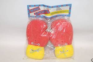 lot 409 image: Vintage Mini Sports Boxing Gloves Set