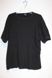 lot 436 image: GAP Black XXL Cotton T-Shirt