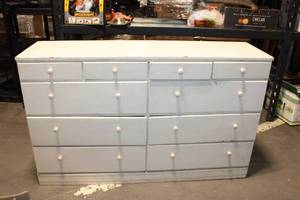 lot 448 image: Large Wooden Dresser with Ten Drawers