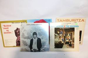 lot 467 image: Vintage Vinyl Record Collection Featuring Paul Revere & The Raiders