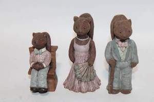 lot 486 image: Set of 3 Handcrafted Squirrel Figurines in Formal Attire
