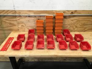 lot 77 image: Lot of Multiple Small Storage Bins