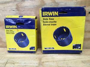 lot 109 image: Lot of 2 - Irwin Hole Saws