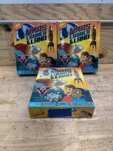 lot 144 image: SCIENTIFIC EXPLORER Mars Launch & Land Science Set