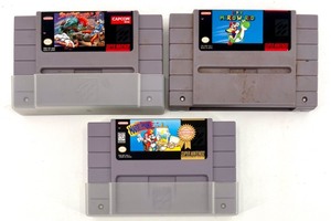 lot 431 image: Set of 3 Nintendo SNES Video Game Cartridges with 2 Protective Covers