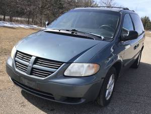2005 Dodge Caravan SXT