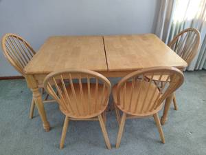 lot 50 image: Wood Table with Four Chairs