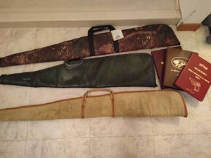 lot 161 image: Three Shotgun cases & Four Informative Gun Books