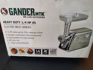 lot 79 image: Gander Mountain Heavy Duty Meat Grinder