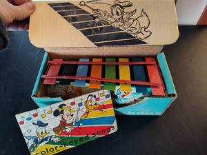 lot 81 image: Vintage Donald Duck Toy Xylophone in Original Box