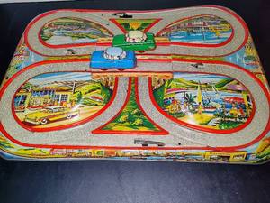 lot 52 image: Vintage Marke Technofix Tin Litho Highway