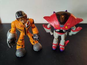 lot 33 image: Vintage Buzz LightyearRescue Hero Action Figures
