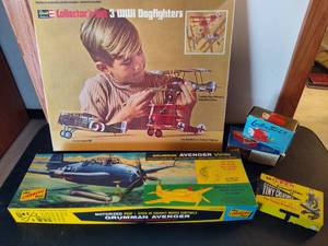 lot 178 image: Assorted Vintage Model and Tool Kits