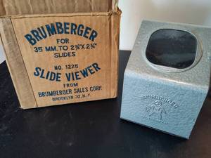lot 165 image: Brumberger 35mm Slide Viewer