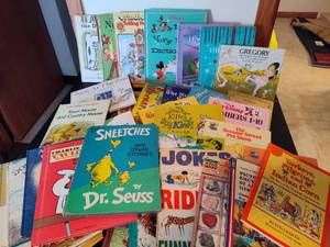 lot 175 image: Lot of Early Reader Books